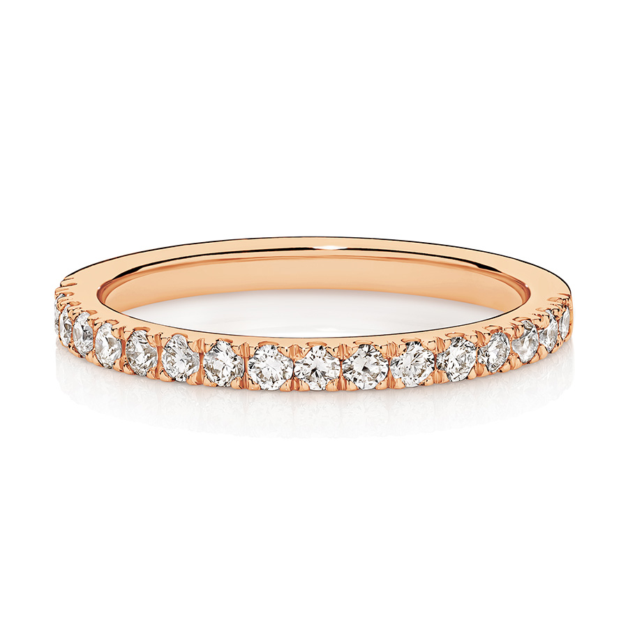 Round-brilliant-cut-Half-Eternity-RG-wb